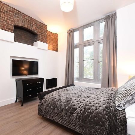 Spacious & Modern 2 Bed Apartment At Knightsbridge Londýn Exteriér fotografie